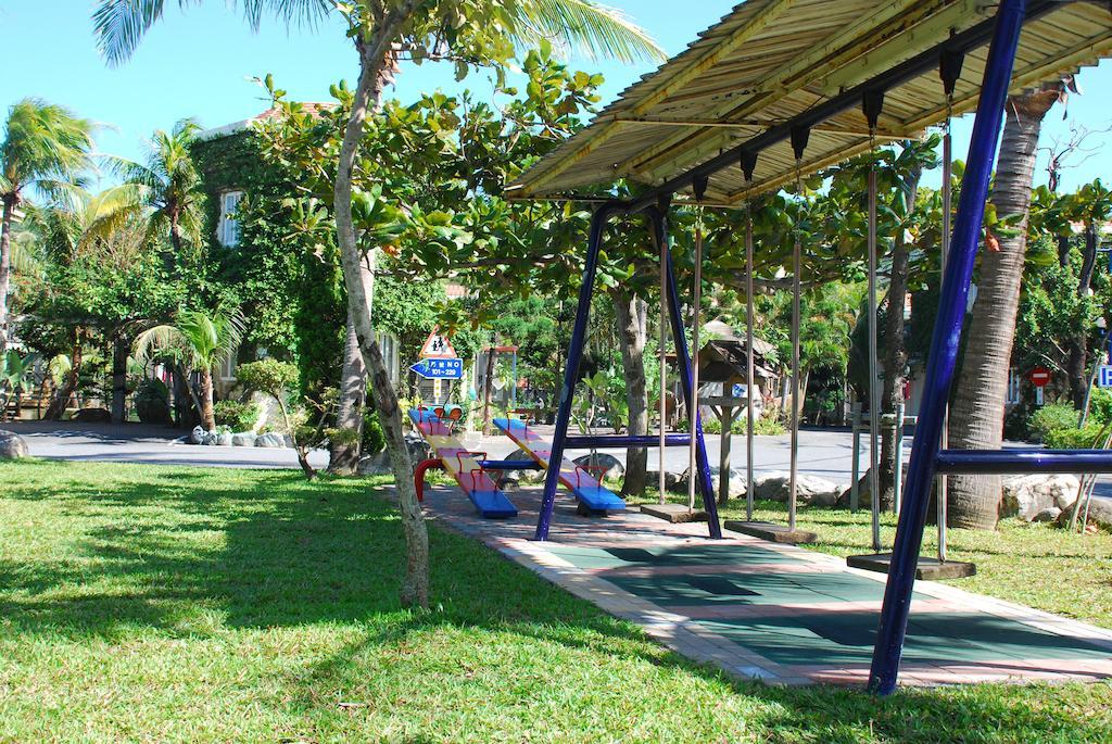 Swan Lake Villa Resort Nanwan Exterior photo